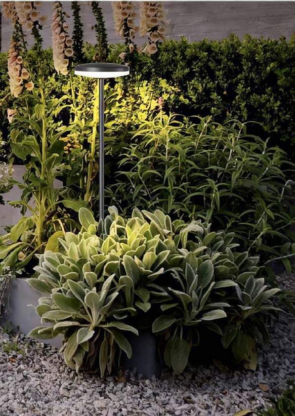 CAP-0210/800 Black 12W 3000K LED Floor Lamp 80CM IP54 – Durable & Stylish Outdoor Lighting