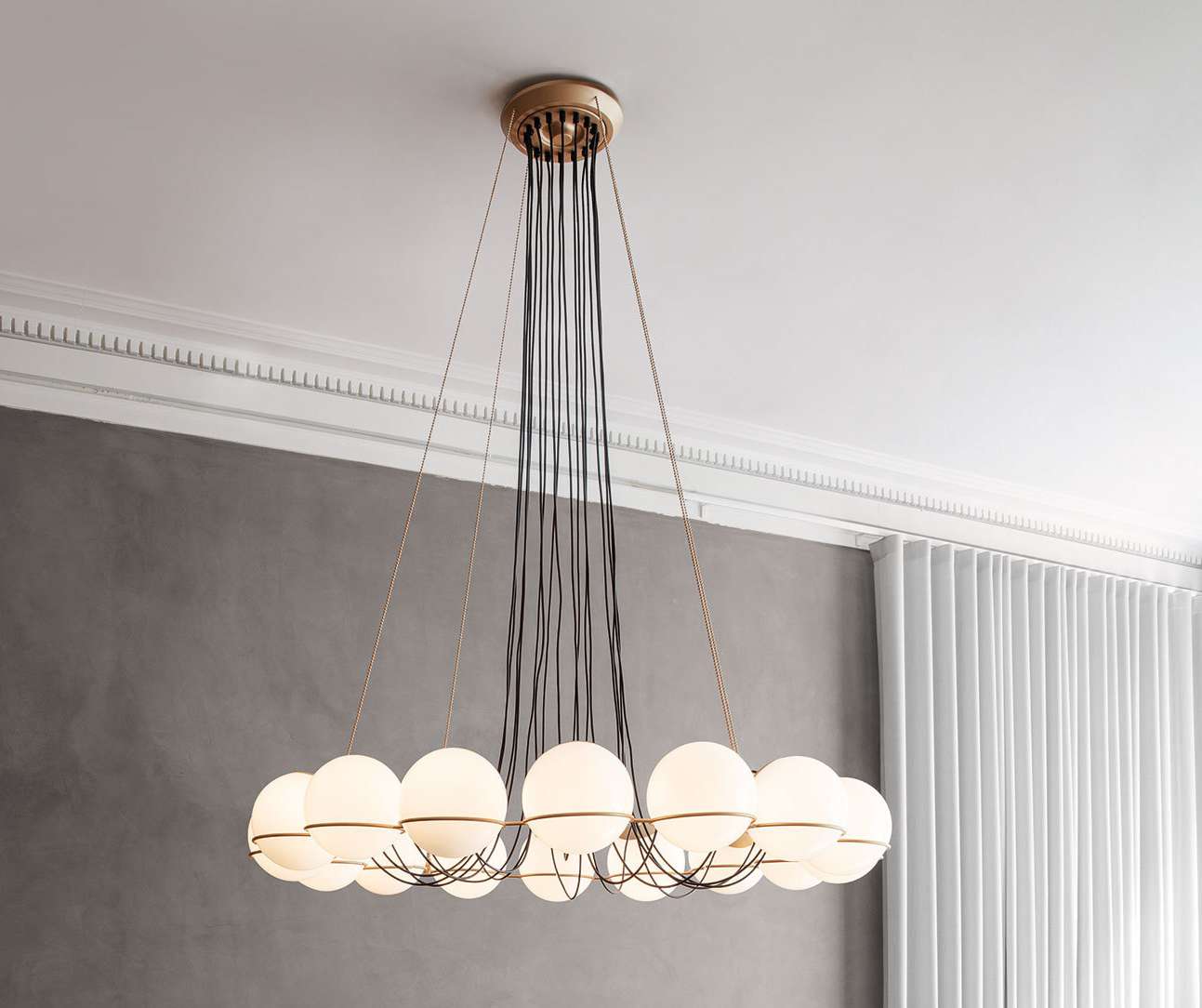 SY1337 Gold 12xE27 Pendant Light – Luxurious Multi-Light Fixture with Radiant Gold Finish