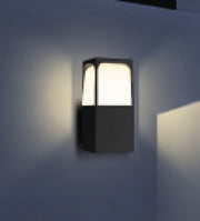 CAP22704 Dark Grey E27 Wall Lamp – IP65 Outdoor Fixture