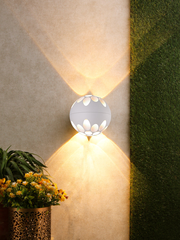 TRE-SUN09 9W 3000K White LED Wall Lamp Tremila – Sleek Warm Wall Lighting